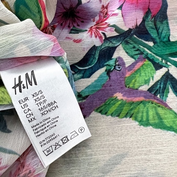 H&M Tropical Sheer Cover Up or Tunic 🎉4X Host Pick ♥️ - Picture 8 of 11